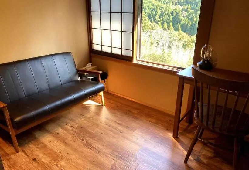 ペンション Guesthouse Nedoko