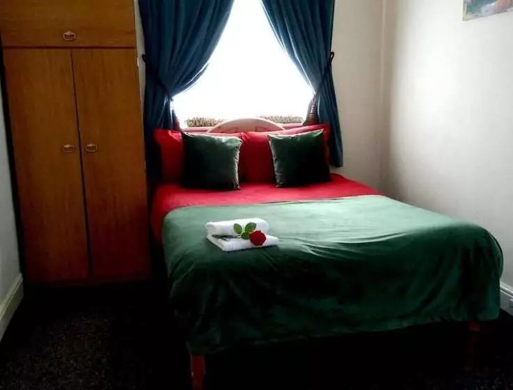 The Liverpool Reds B&b