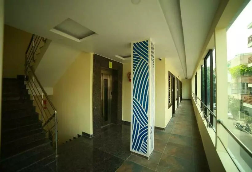 هتل Sapphire Inn