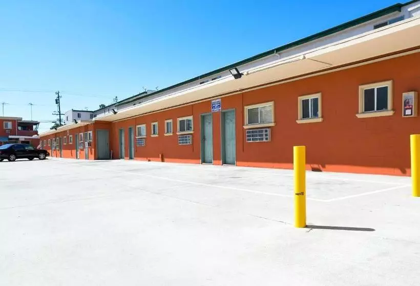 Merle Motel
