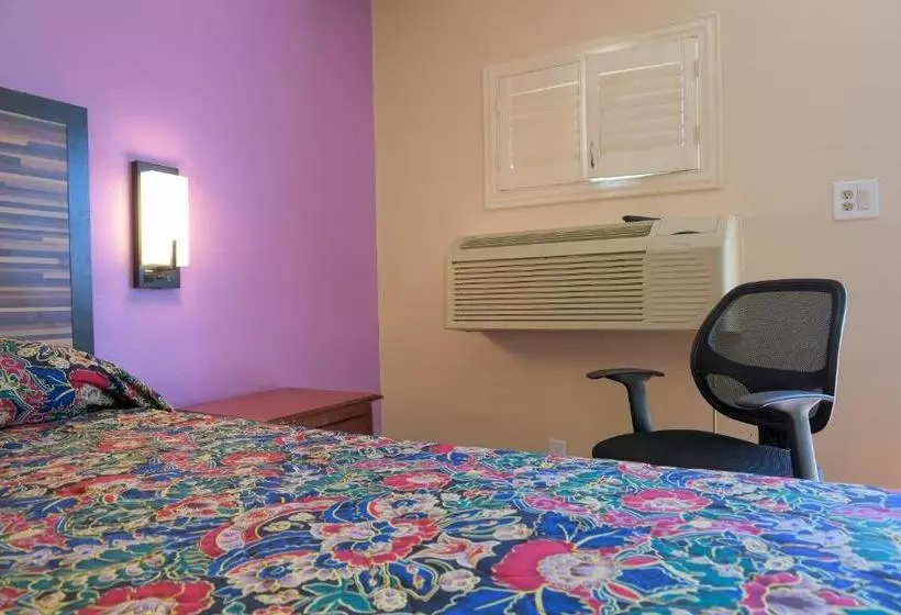 Merle Motel
