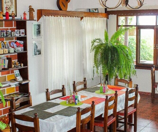 پانسیون Cabaña El Mirador Vallegrande