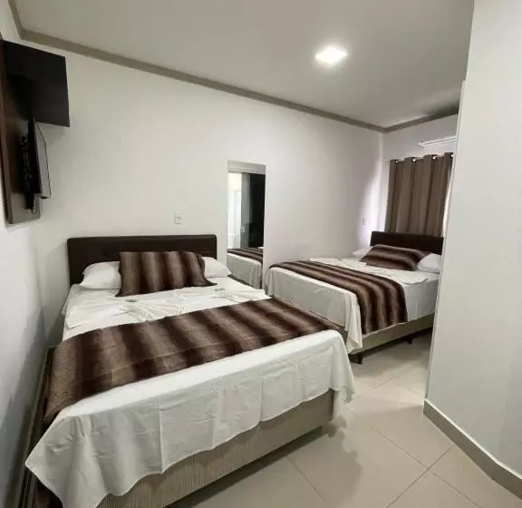 Retkeilymaja Penha Parque Pousada