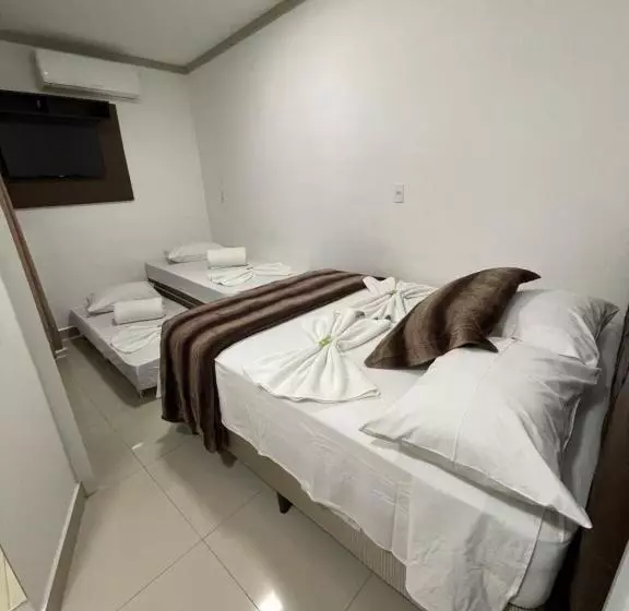 Retkeilymaja Penha Parque Pousada