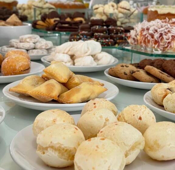 ユースホステル Penha Parque Pousada