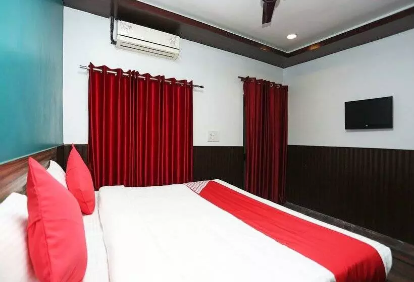Hotelli Oyo 16116 Ashoka