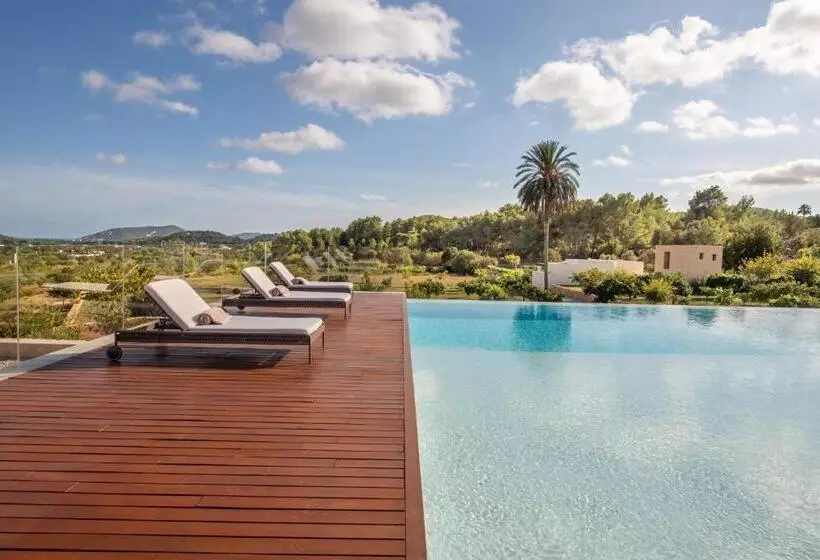 Hotelli Safragell Ibiza Suites & Spa