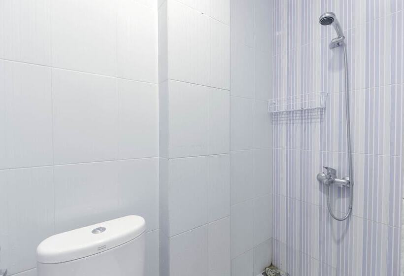 بنسيون Reddoorz Syariah Near Metropolitan Mall Bekasi