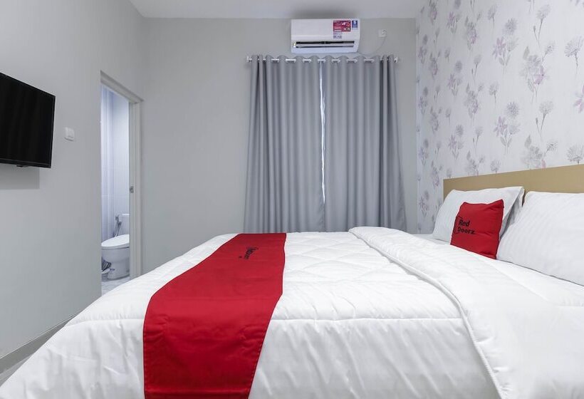 بنسيون Reddoorz Syariah Near Metropolitan Mall Bekasi