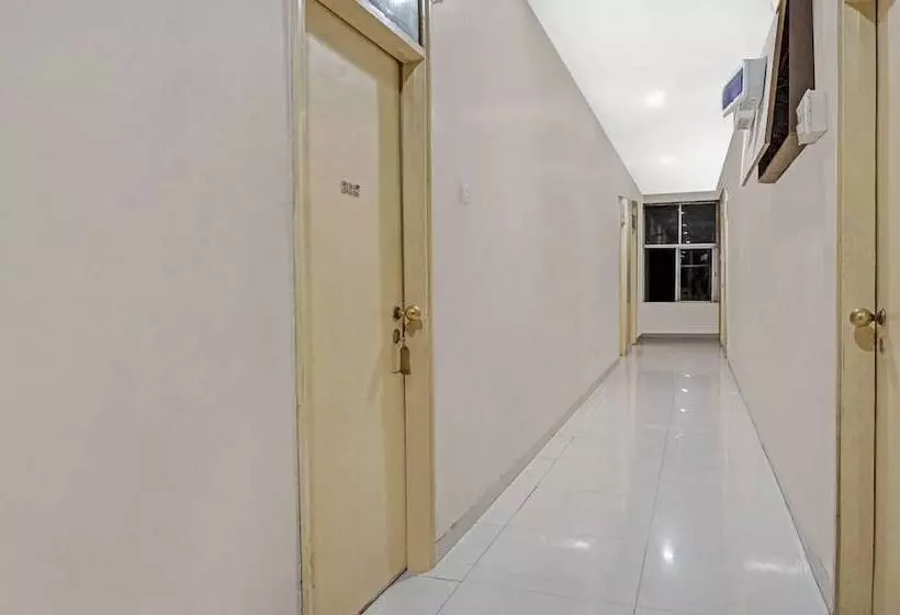Itsy Hotels Ranjeet