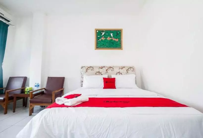 ペンション Reddoorz @ Jalan Diponegoro Lampung