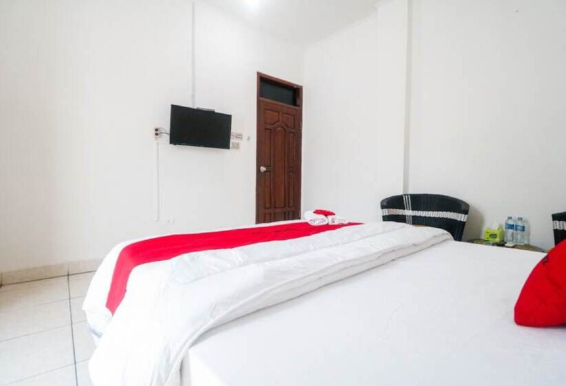 Pensjonat Reddoorz @ Jalan Diponegoro Lampung