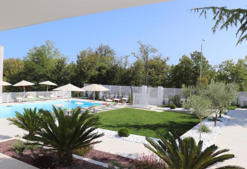 بنسيون Villa Emma