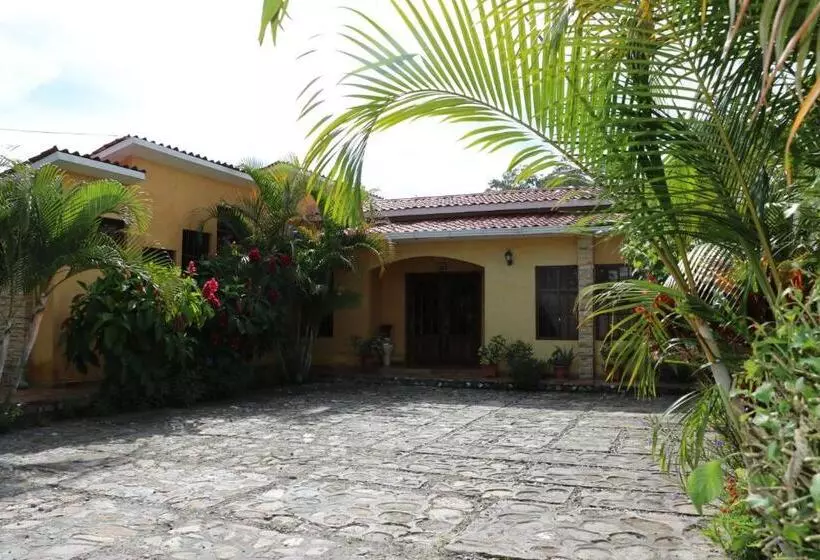 هتل Posada Gema De Copan