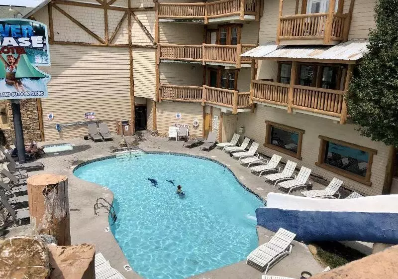 モーテル Riverchase Lodge