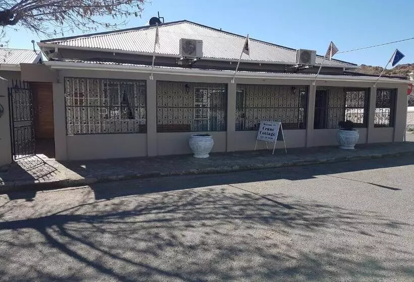 ペンション Crane Cottage