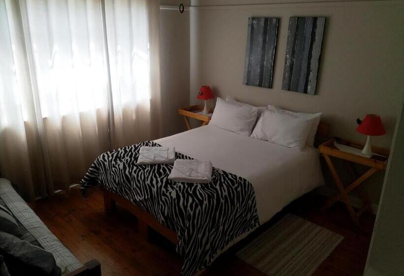 بنسيون Crane Cottage