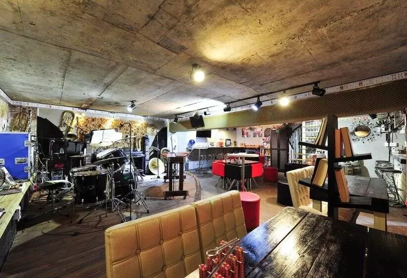 Majatalo Jarasum Guest House