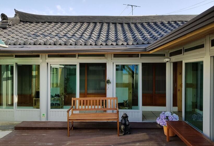 Cămin Dal Garam Guesthouse 외국인 전용