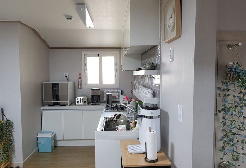 Cămin Dal Garam Guesthouse 외국인 전용