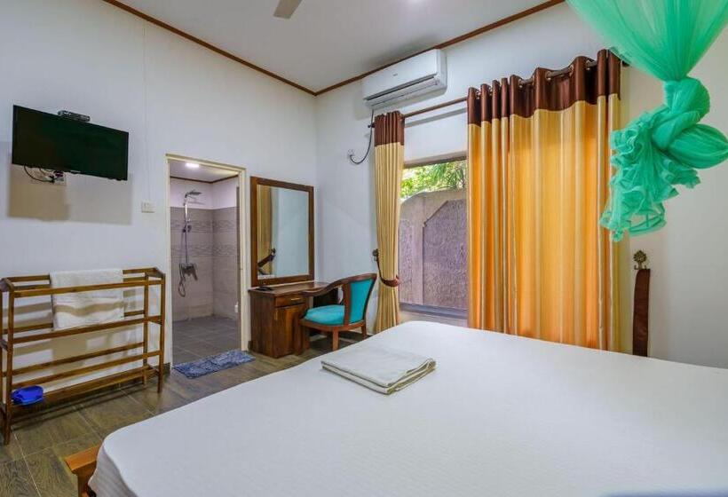 Bed and Breakfast Ocean Gate Negombo