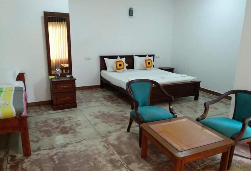 Bed and Breakfast Ocean Gate Negombo