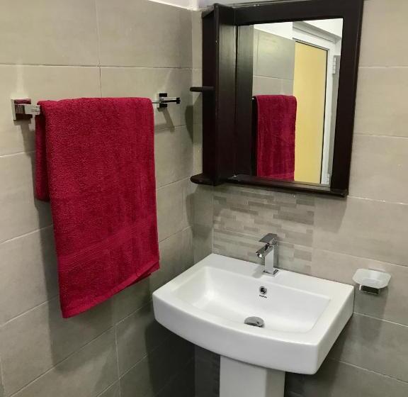 Bed and Breakfast Ocean Gate Negombo