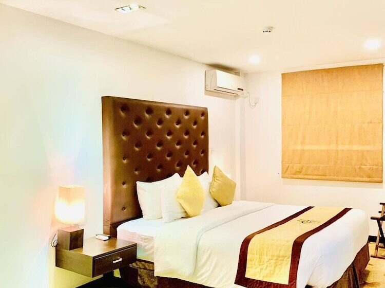 City Hotel Colombo 02