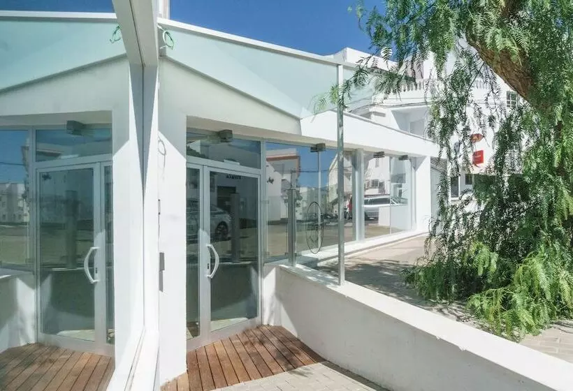 Take Surf Hostel Conil