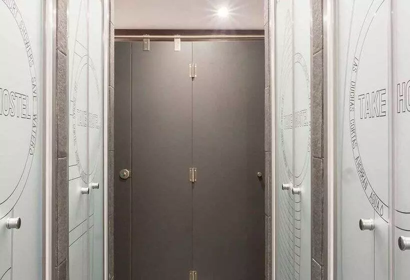 Take Surf Hostel Conil