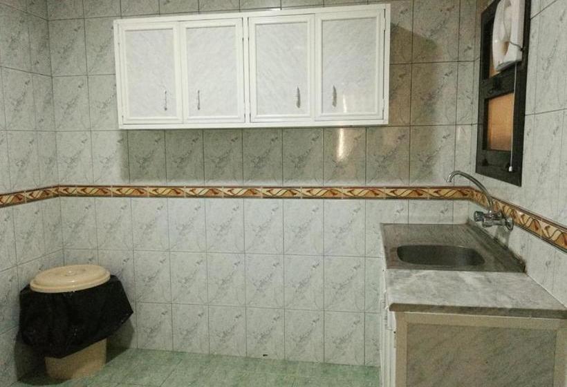 ホテル Saad Palace Residential Units   Al Rabwa 2