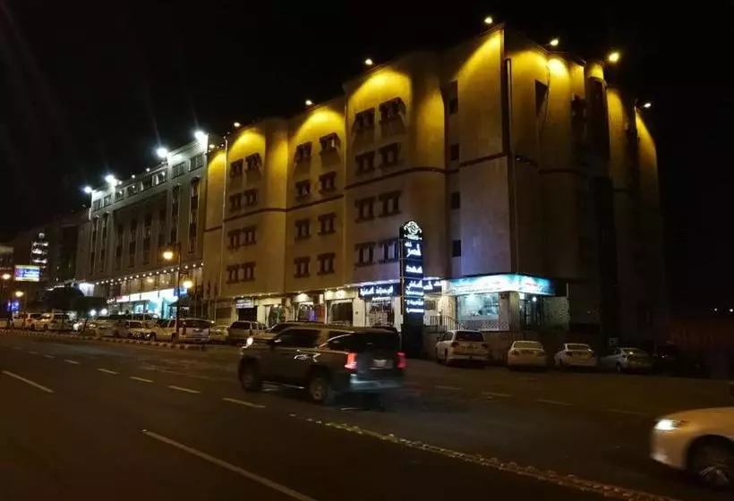 Hotelli Saad Palace Residential Units   Al Rabwa 2