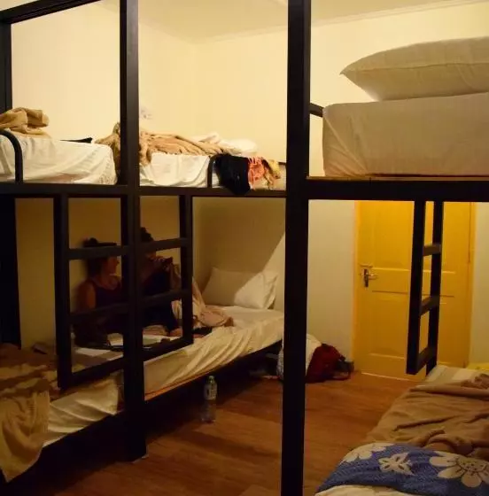 Laughing Leopard Hostel