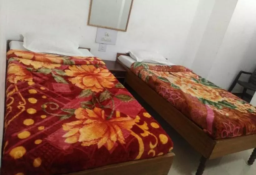 Majatalo Sharda Guest House