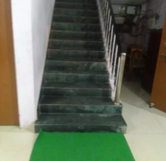 Majatalo Sharda Guest House