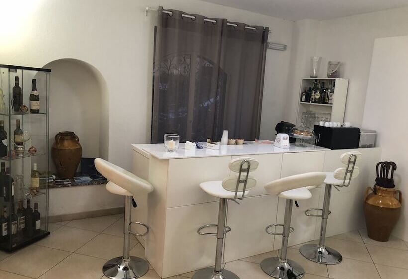 住宿加早餐  Elios Tao