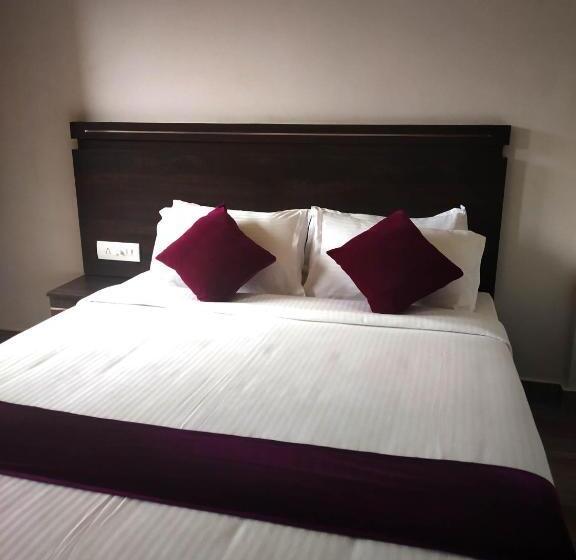 ベッドアンドブレックファースト Landy Queen