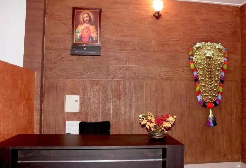 ベッドアンドブレックファースト Landy Queen