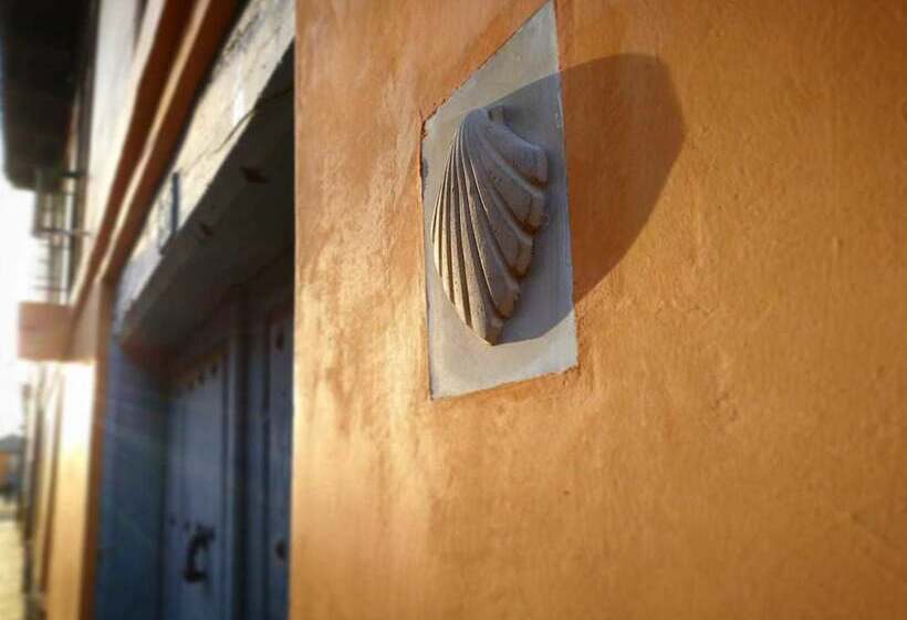 Casa De Los Hidalgos   Hostel