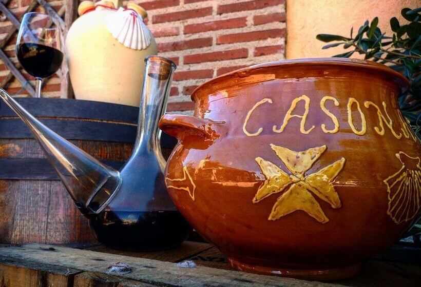 Casa De Los Hidalgos   Hostel