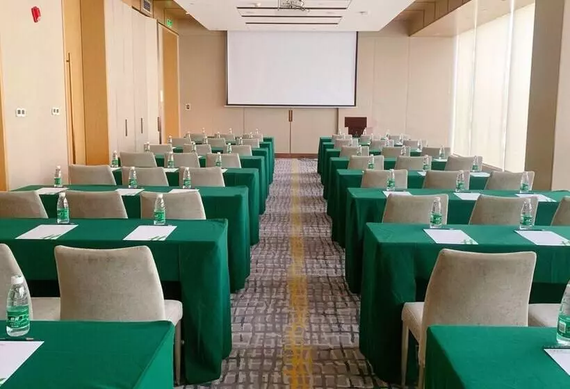 Hotelli Holiday Inn Shaoguan Downtown, An Ihg