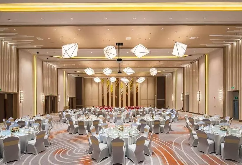 Hotelli Holiday Inn Shaoguan Downtown, An Ihg