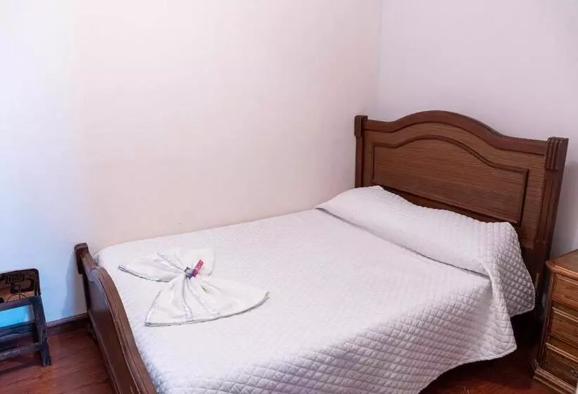 هتل Residencial Velia & Victoria