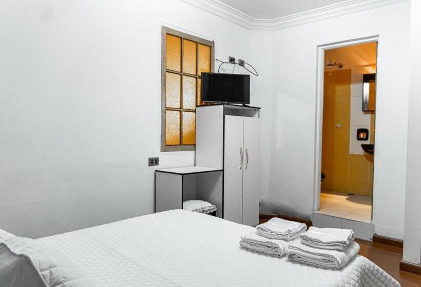 هتل Residencial Velia & Victoria