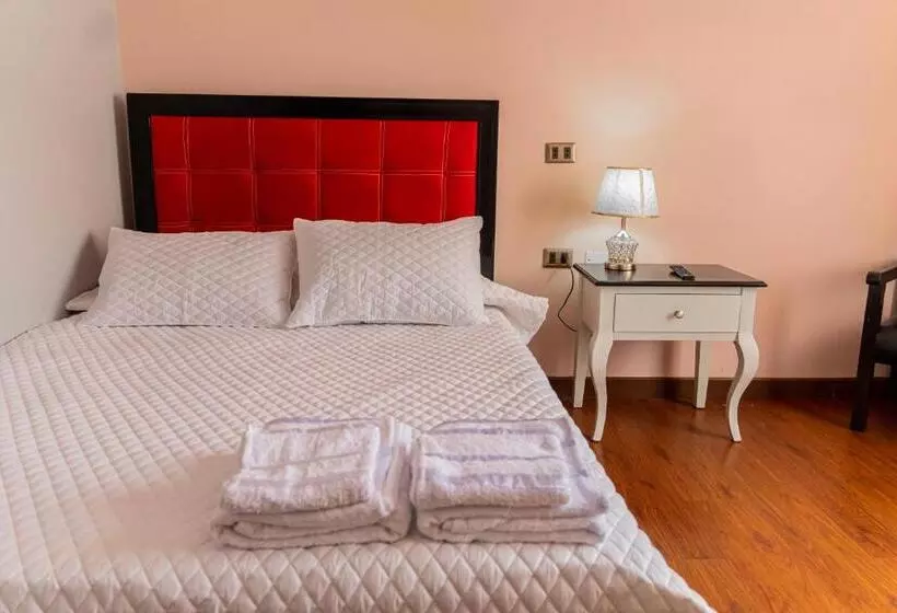 هتل Residencial Velia & Victoria