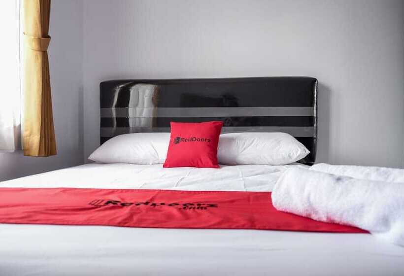 بنسيون Reddoorz Near Supermall Karawaci 2