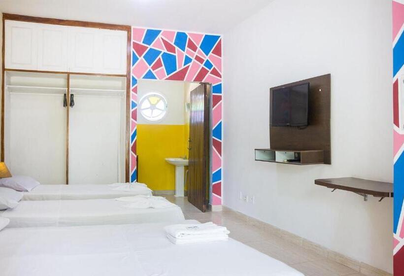 פנסיון The House Plaza