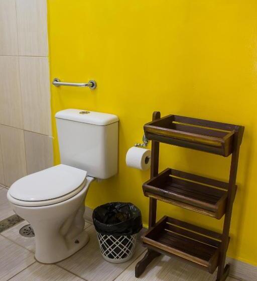 פנסיון The House Plaza