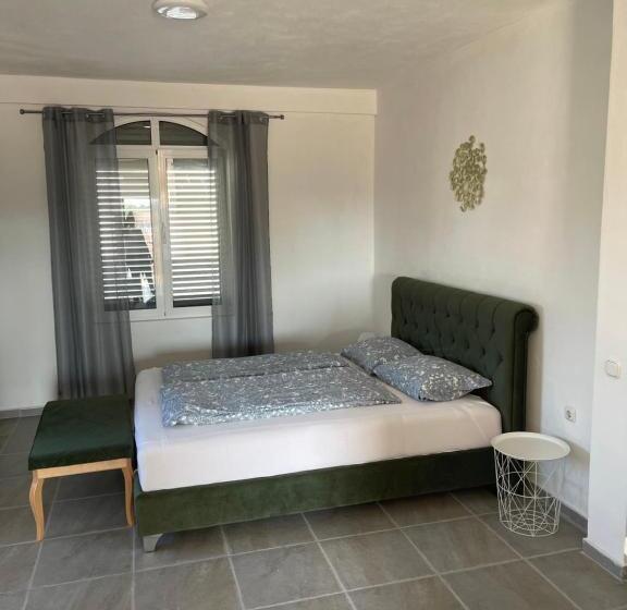 Pensión Casa Selimi