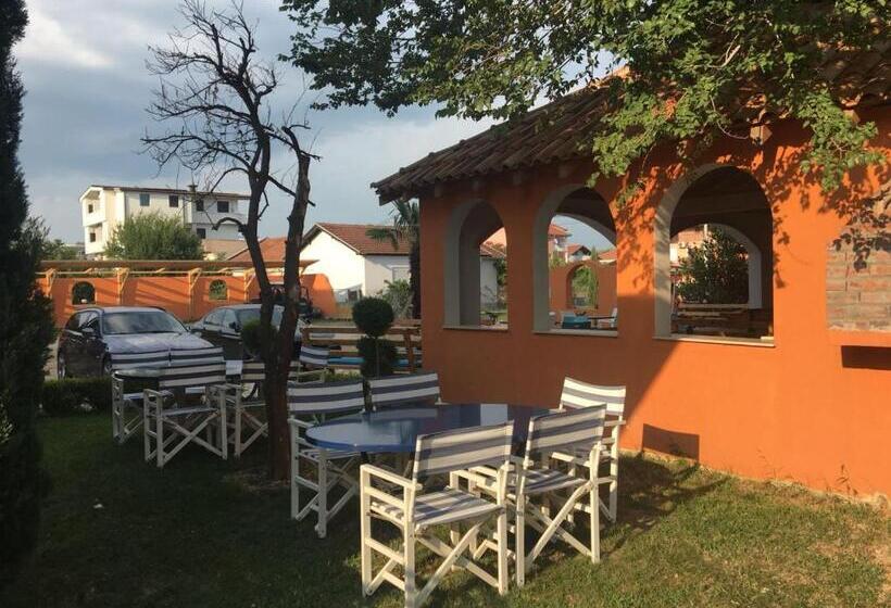 Pensión Casa Selimi